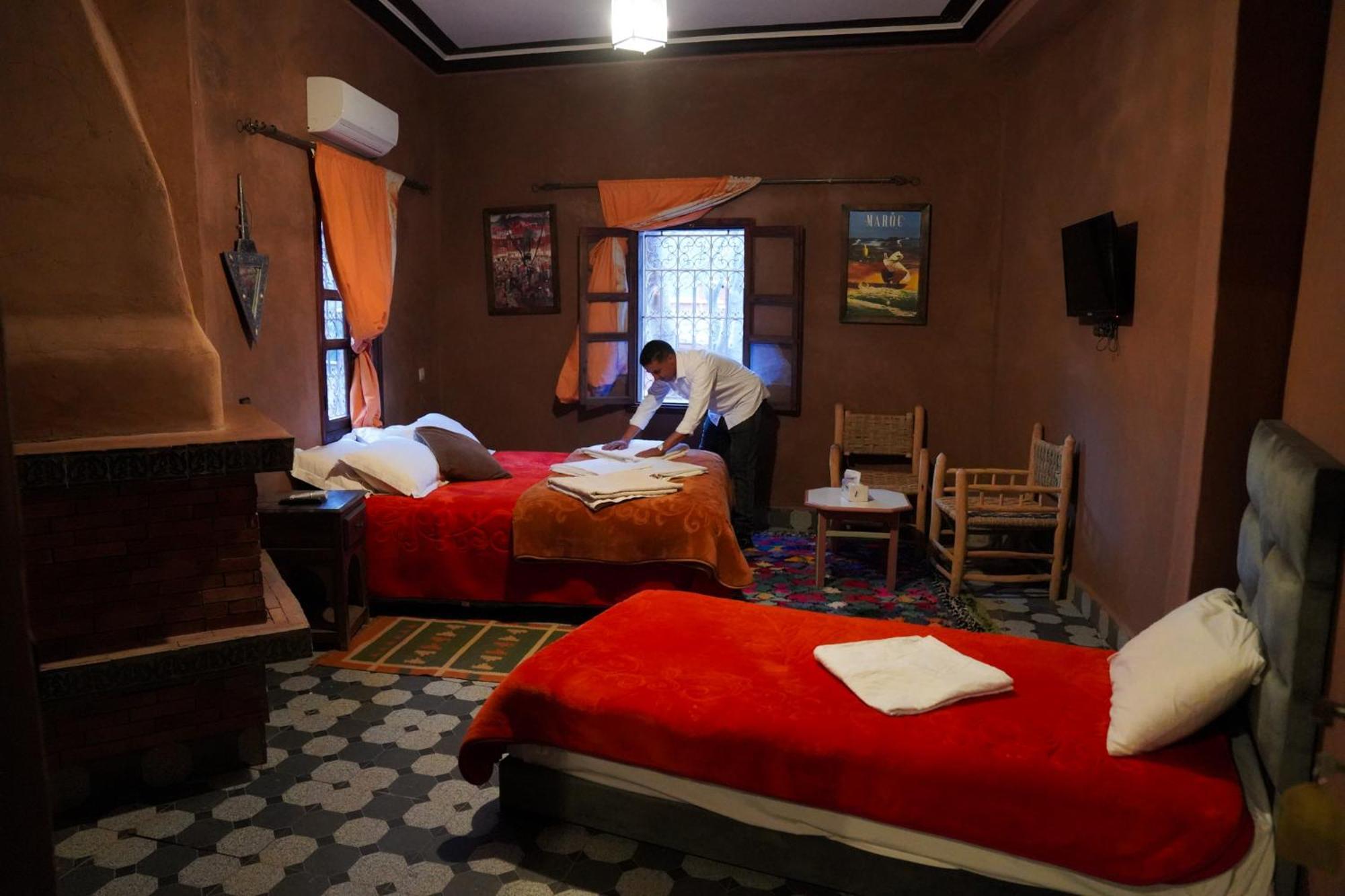 Riad Malak Уирган Экстерьер фото