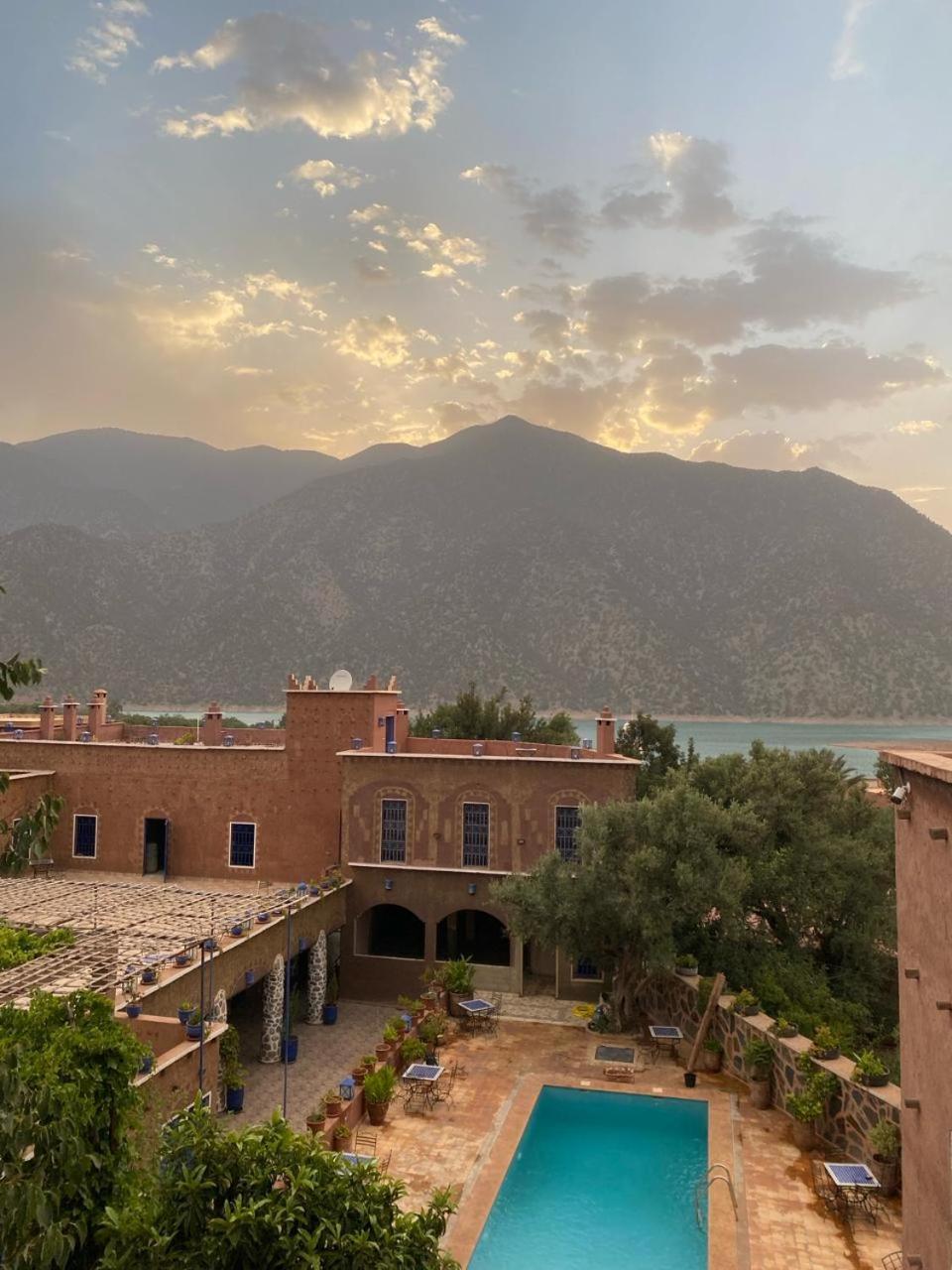 Riad Malak Уирган Экстерьер фото