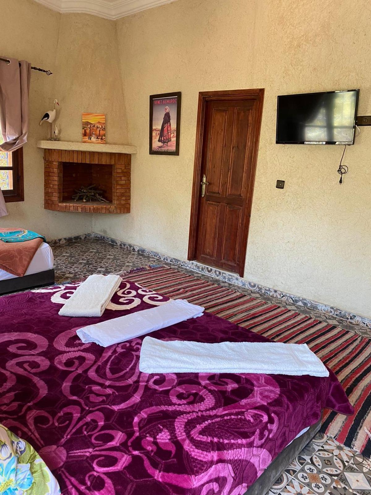 Riad Malak Уирган Номер фото