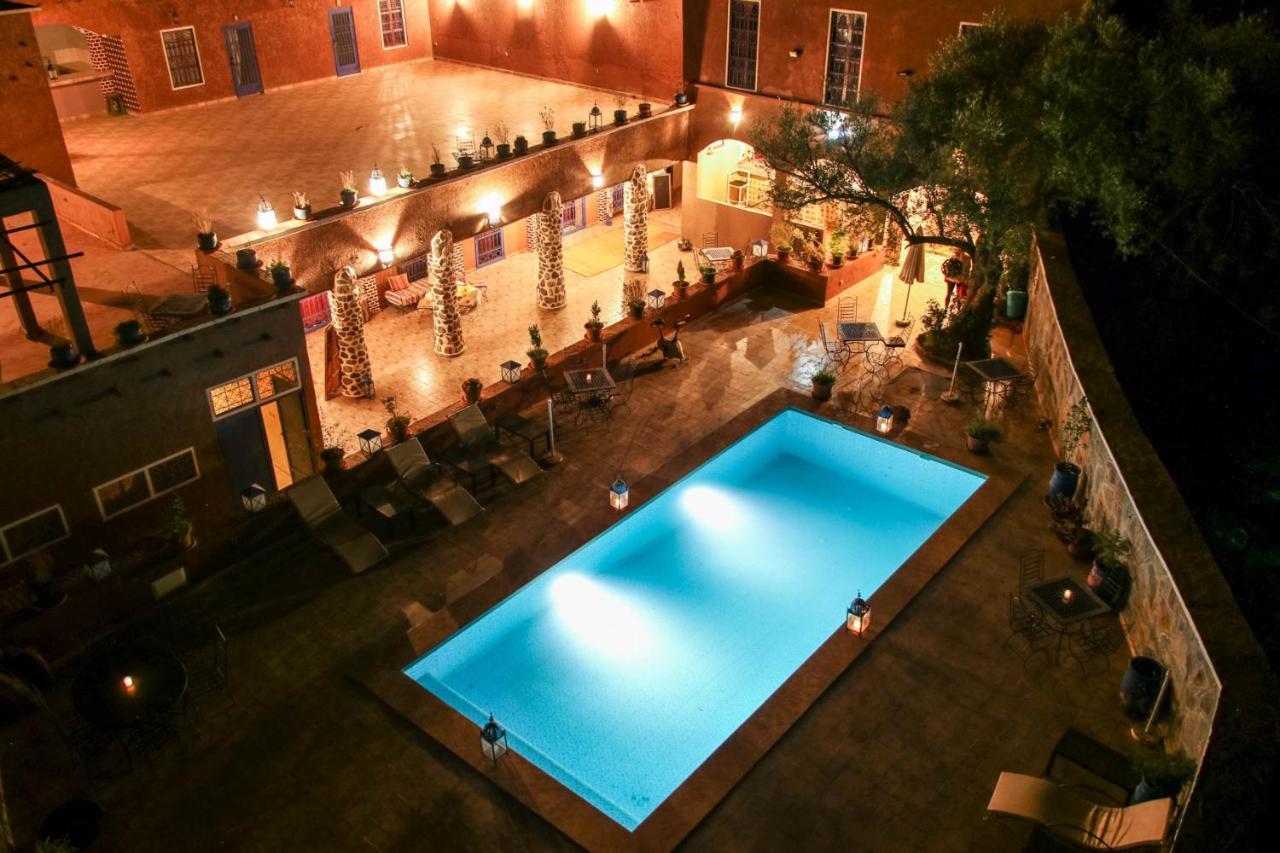 Riad Malak Уирган Экстерьер фото